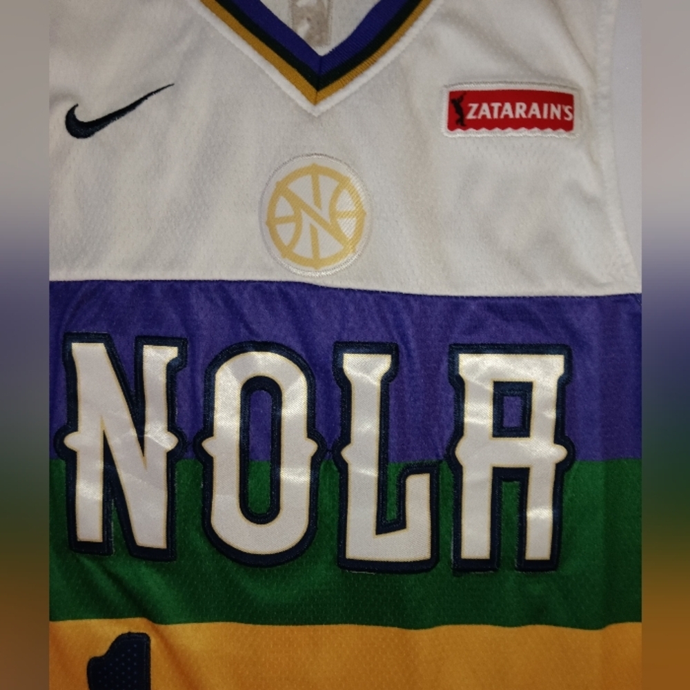Men's sz 48 L Zion Williamson Official NBA Nike jersey. Small spot at bottom. - Picture 4 of 5